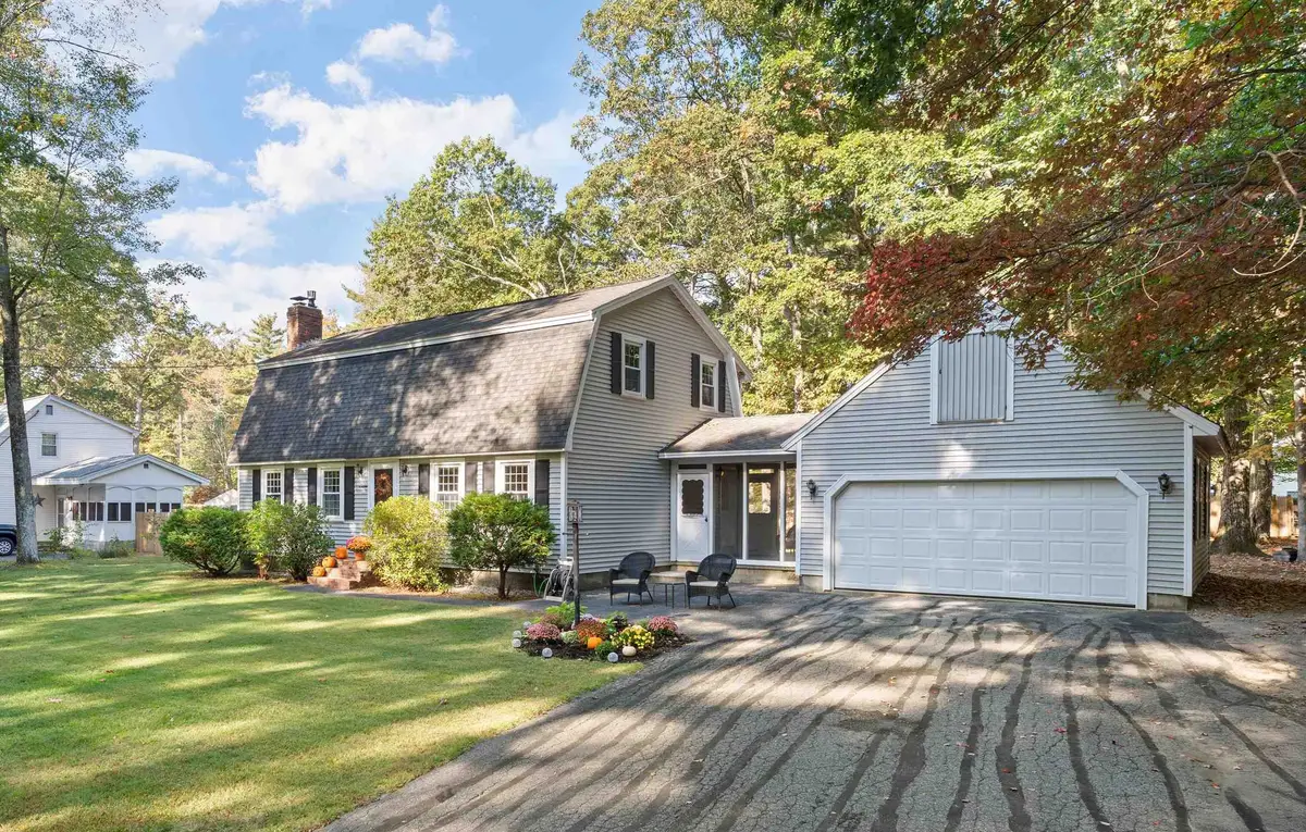 19 Vista Way, Merrimack, NH 03054 - Image #1