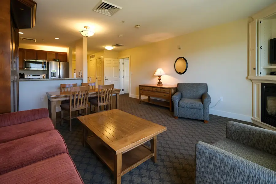 714/716 QIII Jackson Gore Adams House Road, Ludlow, VT 05149 - Image #2