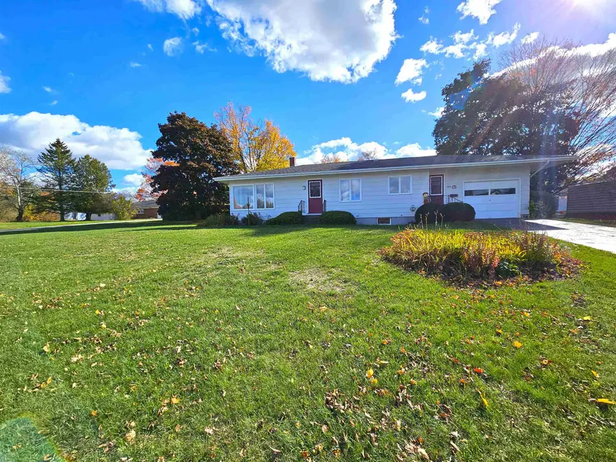 184 Sloan Street, Newport, VT 05855 - Image #2