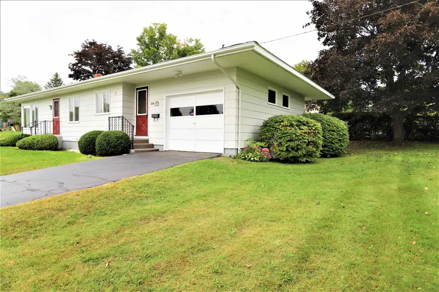 184 Sloan Street, Newport, VT 05855 - Image #3