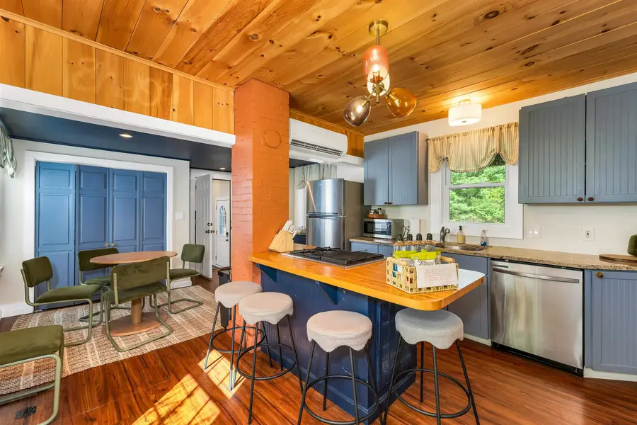 970 Kearsarge Road, Intervale, NH 03860 - Image #2