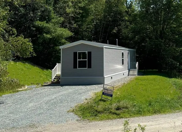 15 First Street, Morristown, VT 05661 - Image #2