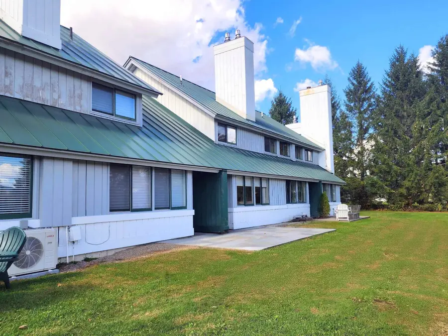 210 Village Green Drive #9D, Stowe, VT 05672 - Image #3