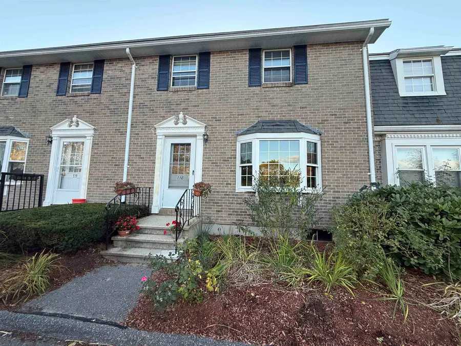 118 Fieldstone Drive, Londonderry, NH 03053 - Image #2