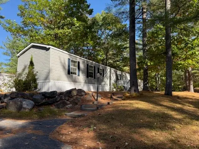 14 Goldfinch Lane, Conway Town, NH 03813 - Image #2