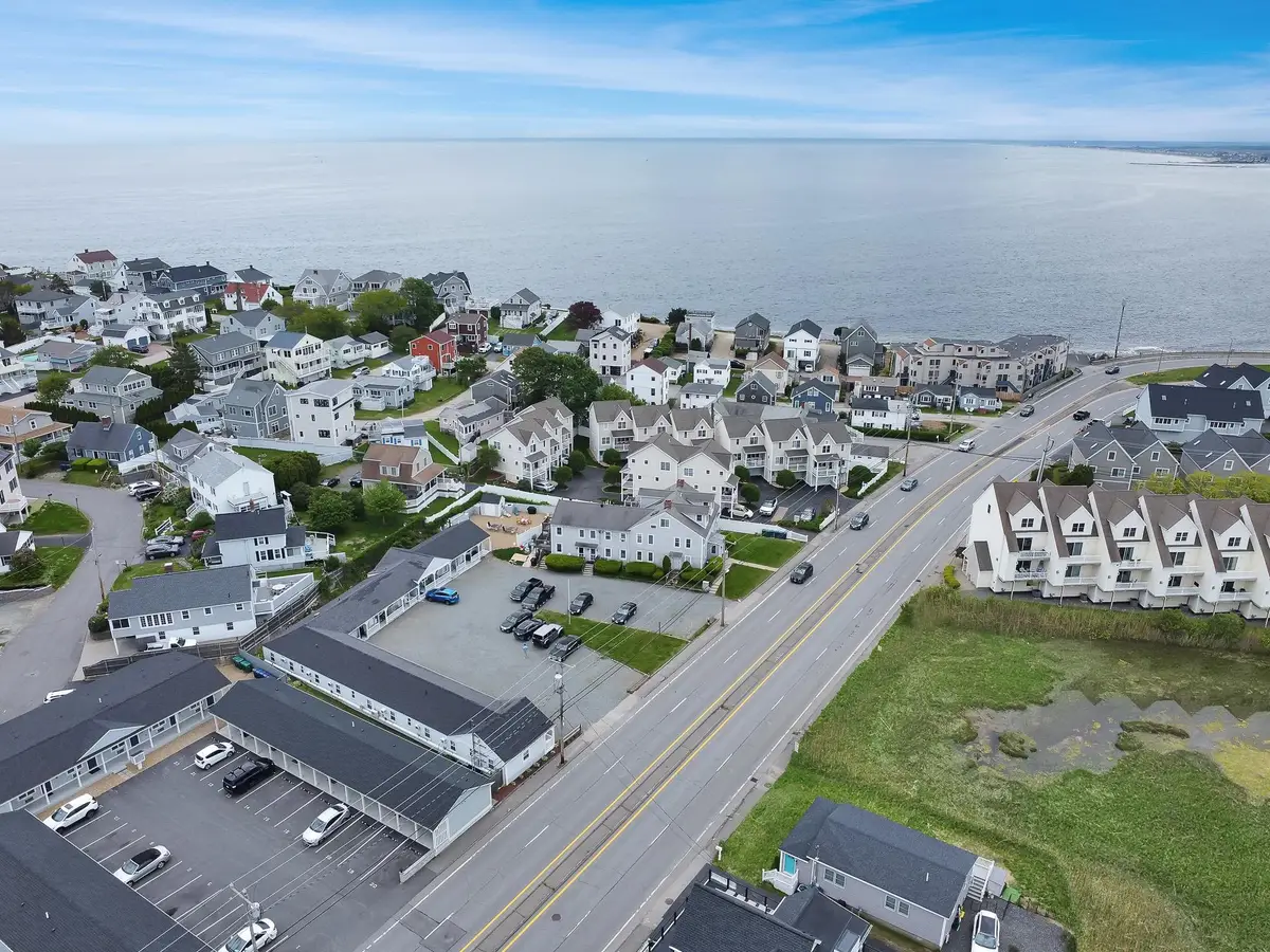 522 Ocean Boulevard, Hampton, NH 03842-3641 - Image #1