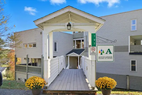 197 Mountainside Drive #A302, Stowe, VT 05672