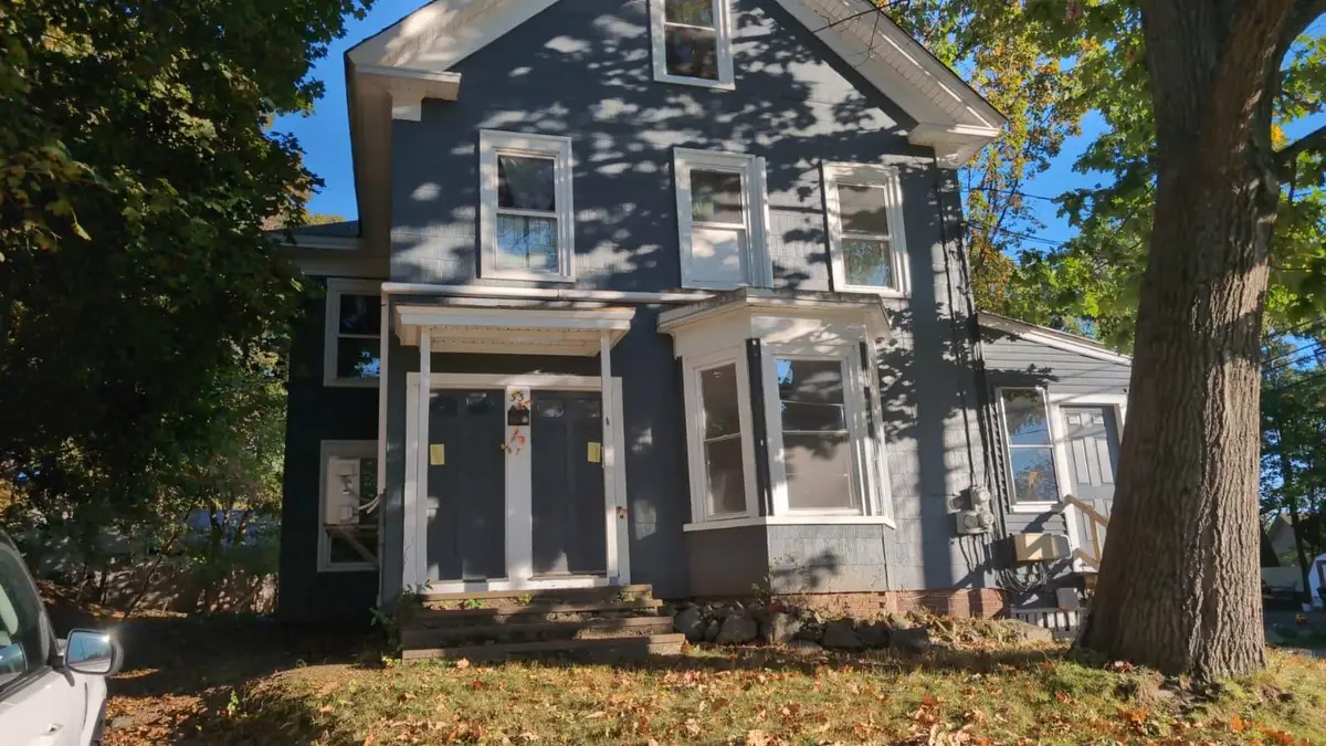 33 Avery Street, Laconia, NH 03246 - Image #1