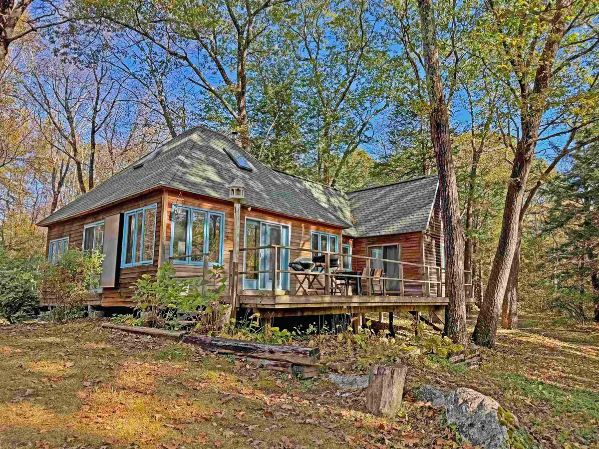 212-214 South Pine Banks Road, Putney, VT 05346 - Image #1