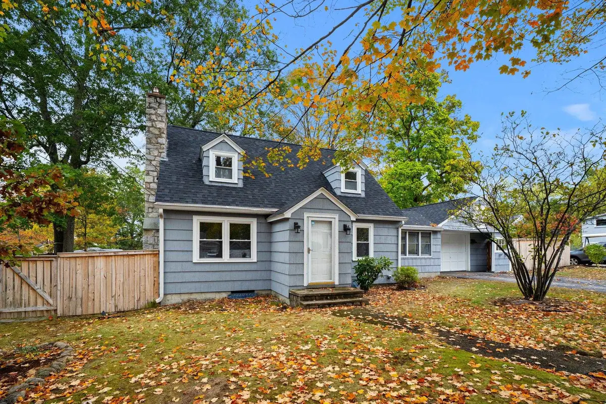 24 Fairbanks Street, Manchester, NH 03102 - Image #1