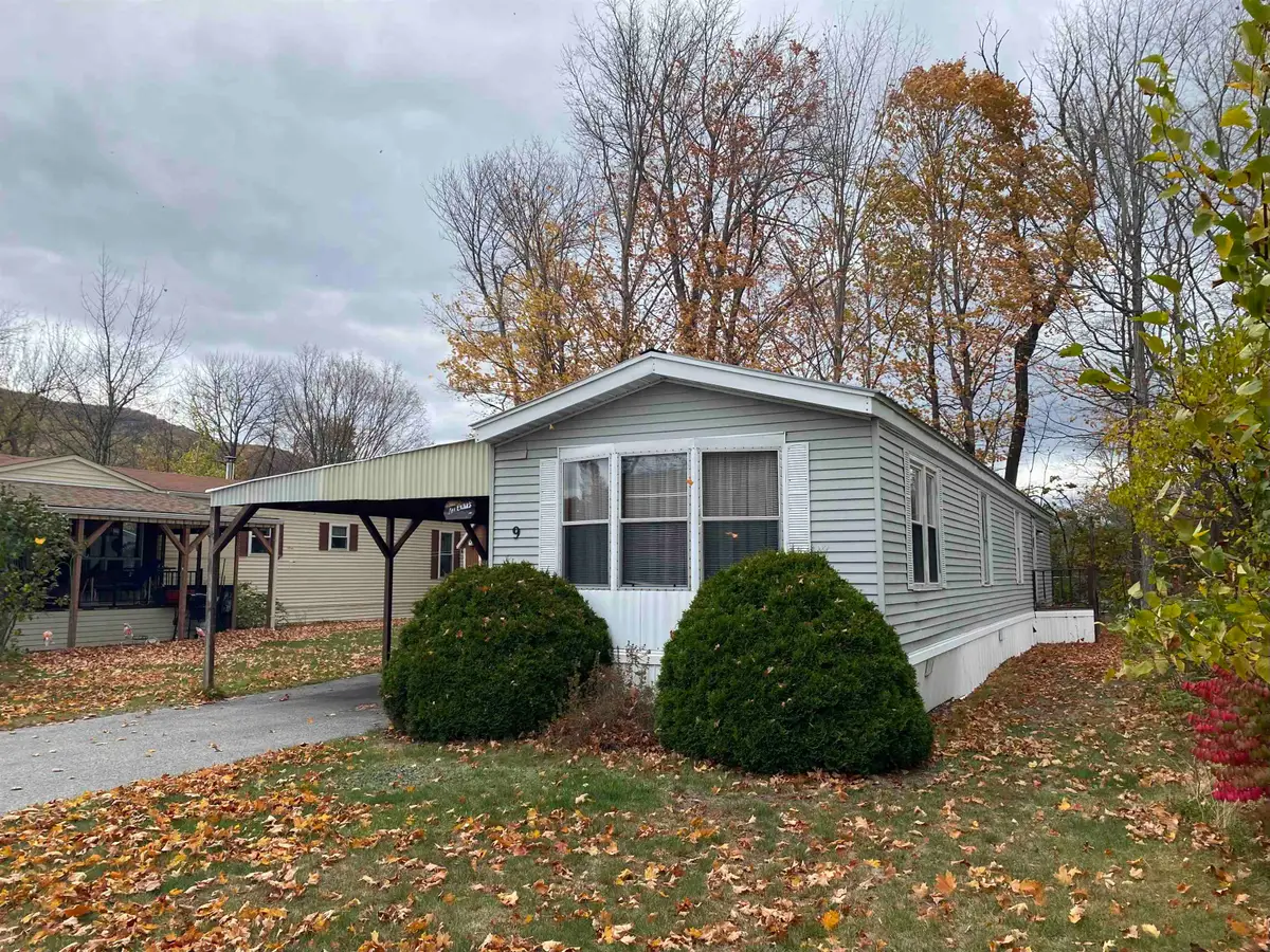 9 Paradise Street, Gorham, NH 03581 - Image #1