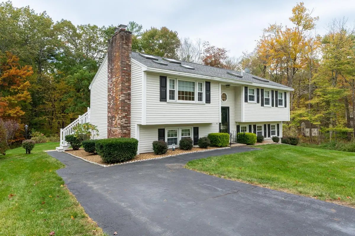 18 Stoney Lane, Hudson, NH 03051 - #1