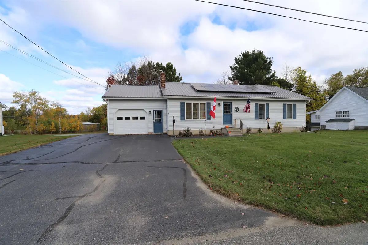 127 Sloan Street, Newport, VT 05855 - Image #1