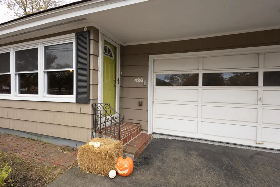 426 Goffstown Road, Manchester, NH 03102 - Image #3