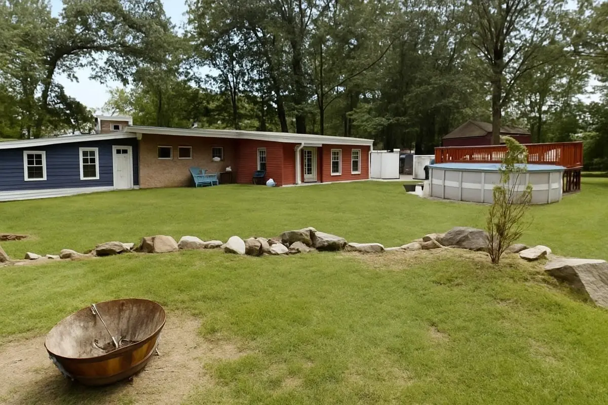 48 Pond Street, Salem, NH 03079 - Image #1