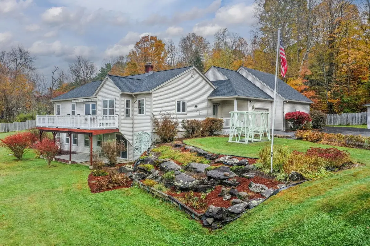 307 West Sleepy Hollow Road, Essex Junction, VT 05452 - Image #1