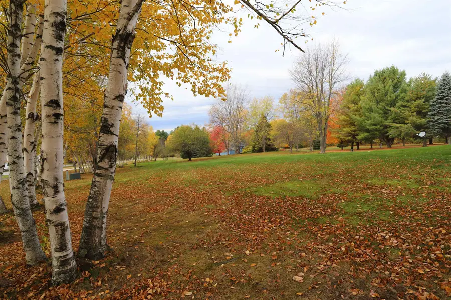 36 Tomahawk Path, Derby, VT 05829 - Image #2