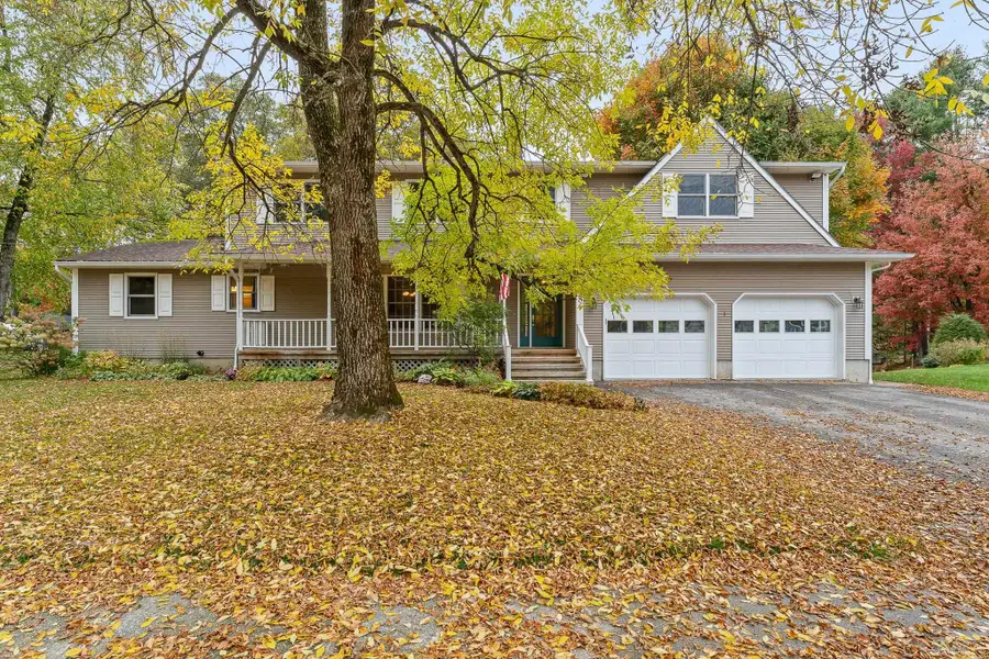 8 Margaret Street, Essex, VT 05452 - Image #2