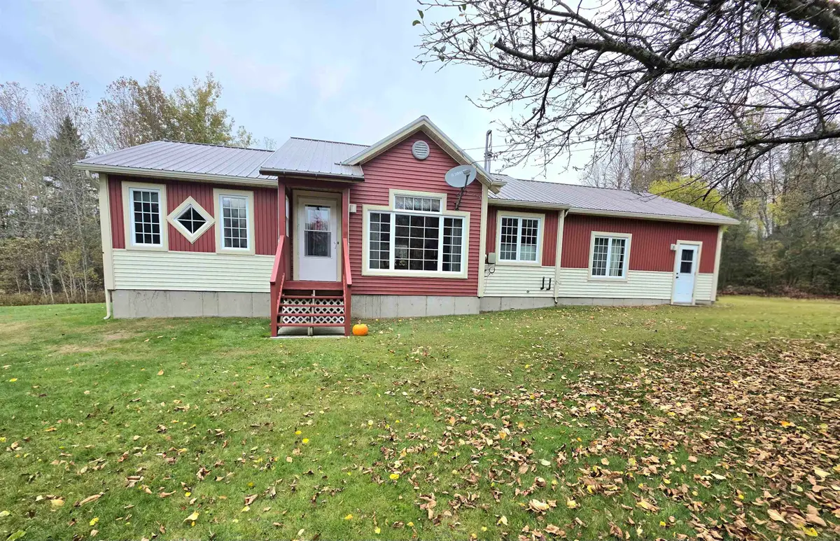 18 Lynch Road, Stewartstown, NH 03576 - Image #1