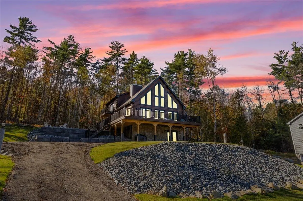 135 Lakeside Drive, Haverhill, NH 03765 - Image #1