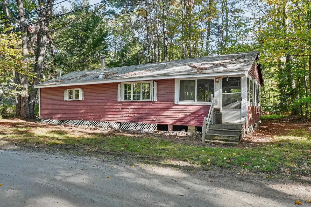 16  Sherwood Forest Drive, Canterbury, NH 03224 - Image #1
