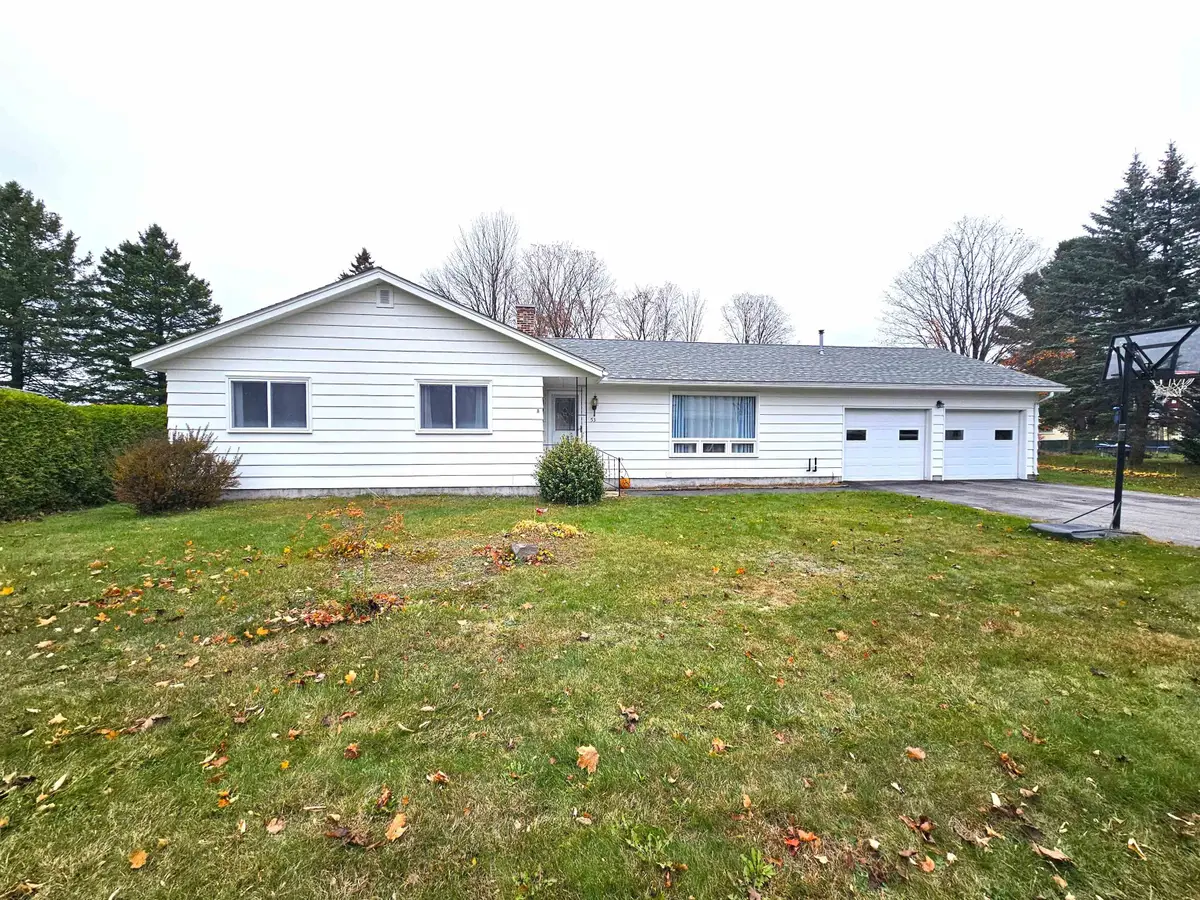 53 Beauchesne Street, Derby, VT 05829 - Image #1