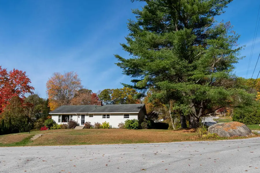 52 Victoria Drive, Rutland Town, VT 05701 - Image #2