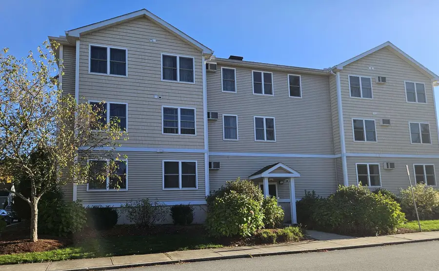 15 Lovell Street #3, Nashua, NH 03060 - Image #3