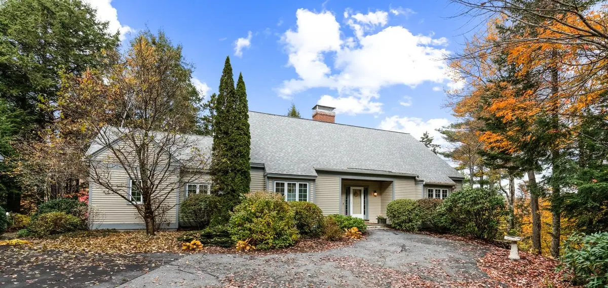 712 Sugarhouse Road, New London, NH 03257 - Image #1