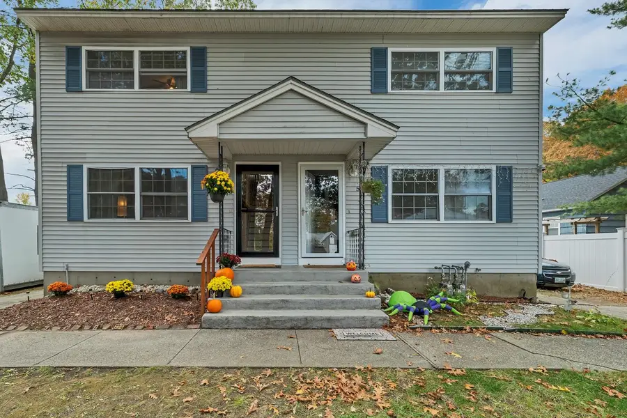 7 Bitirnas Street, Nashua, NH 03064 - Image #2
