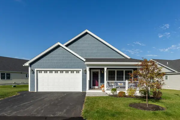 27 MULBERRY Lane, Epping, NH 03042