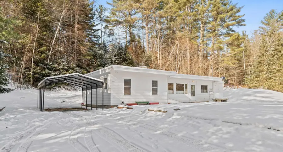 572 Wells Road, Franconia, NH 03580 - Image #3