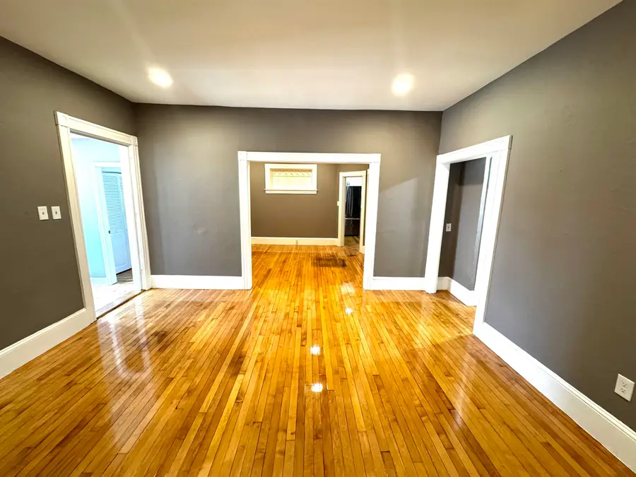 23 Oak Street, Derry, NH 03038 - Image #2