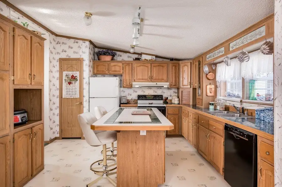 16 Nashoba Drive, Rochester, NH 03867 - Image #3