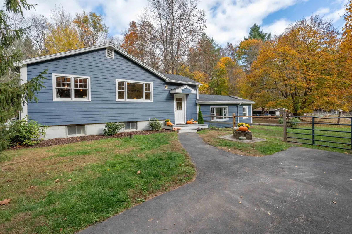 84 County Farm Cross Road, Dover, NH 03820 - Image #1