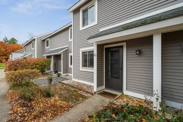 107 Sugar Tree Lane, South Burlington, VT 05403