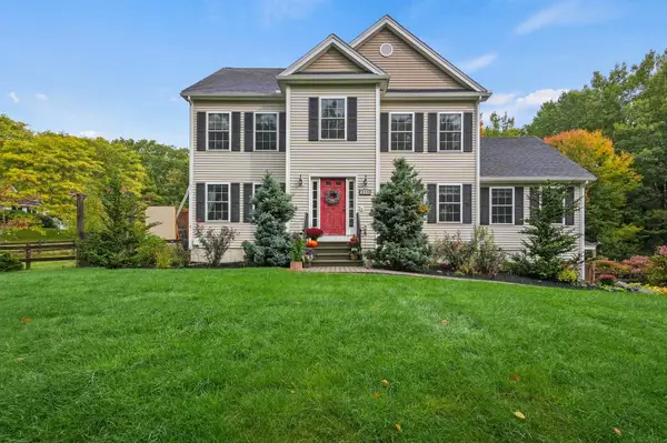 231 Long Hill Road, Dover, NH 03820