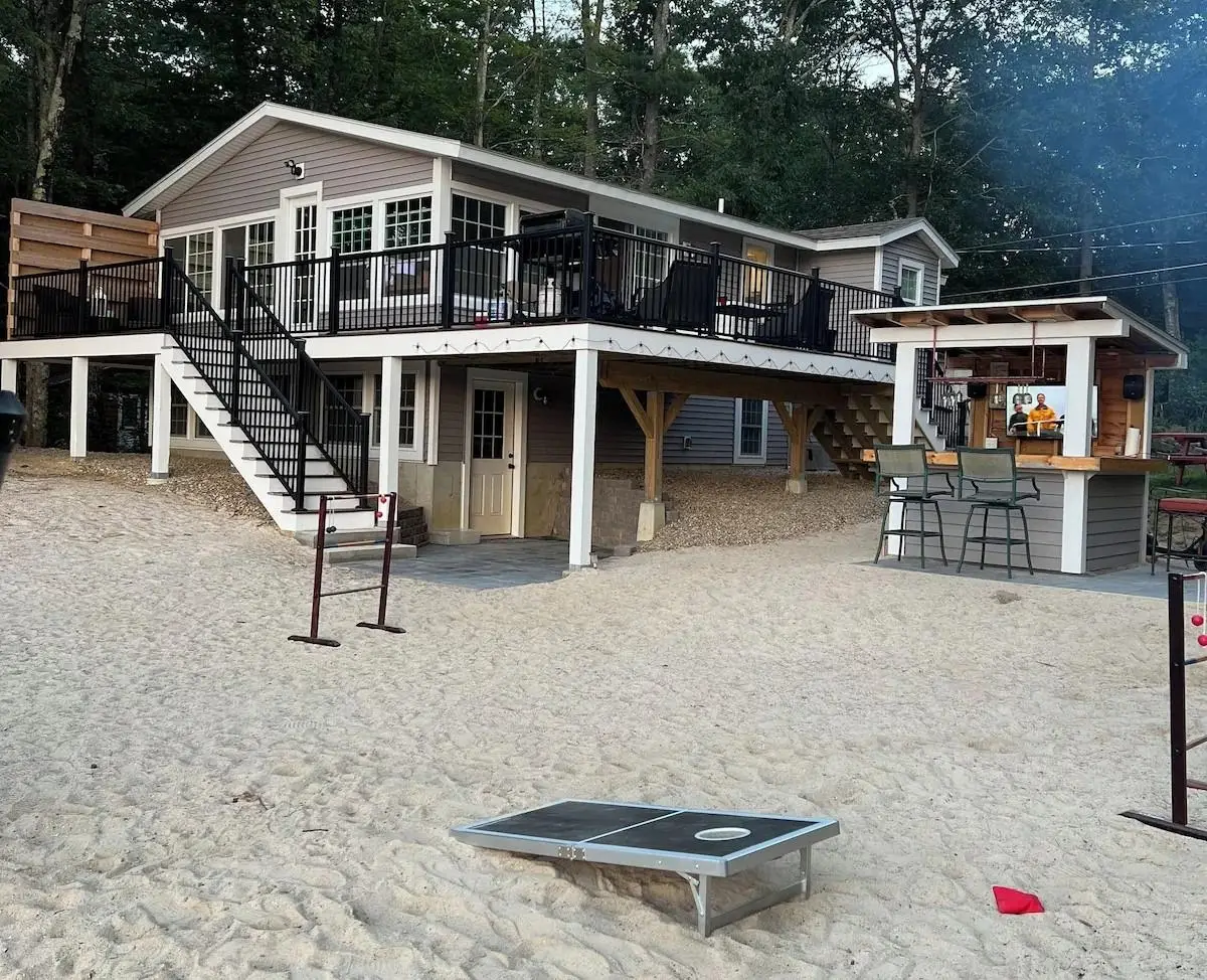 93 E Huntress Pond Road, Barnstead, NH 03225 - Image #1