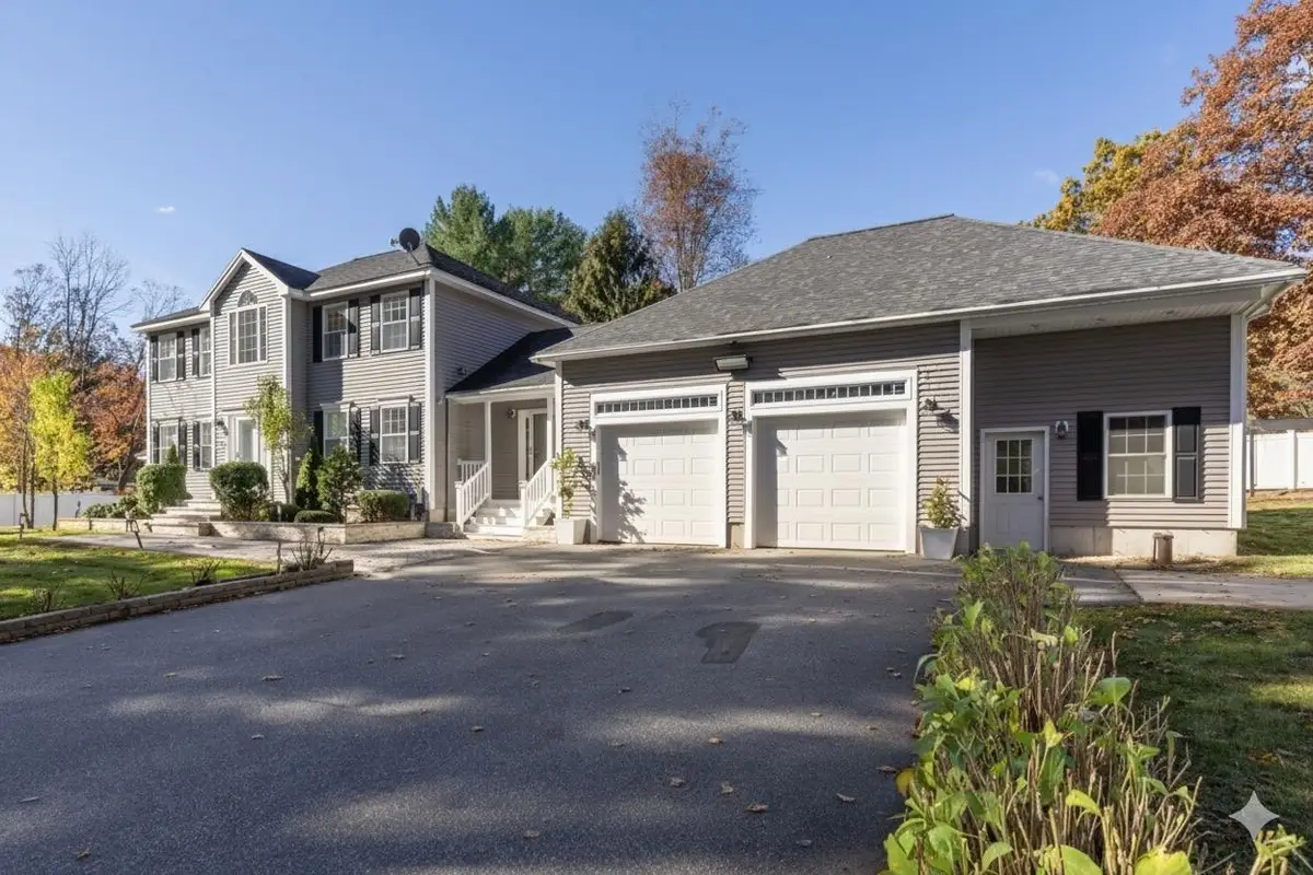 10 Evelyn Road, Salem, NH 03079 - Image #1