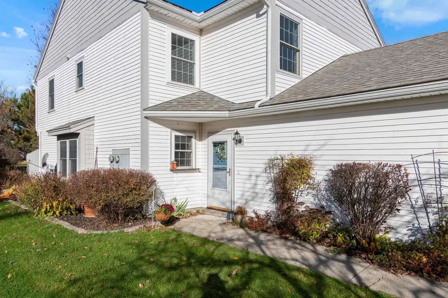 102 Saybrook Road, Essex, VT 05452 - Image #2