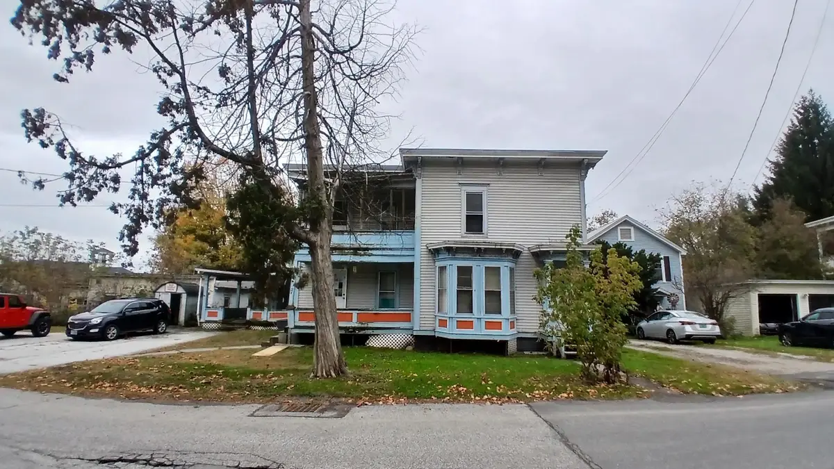 12 Pleasant Street, Barre, VT 05641 - Image #1
