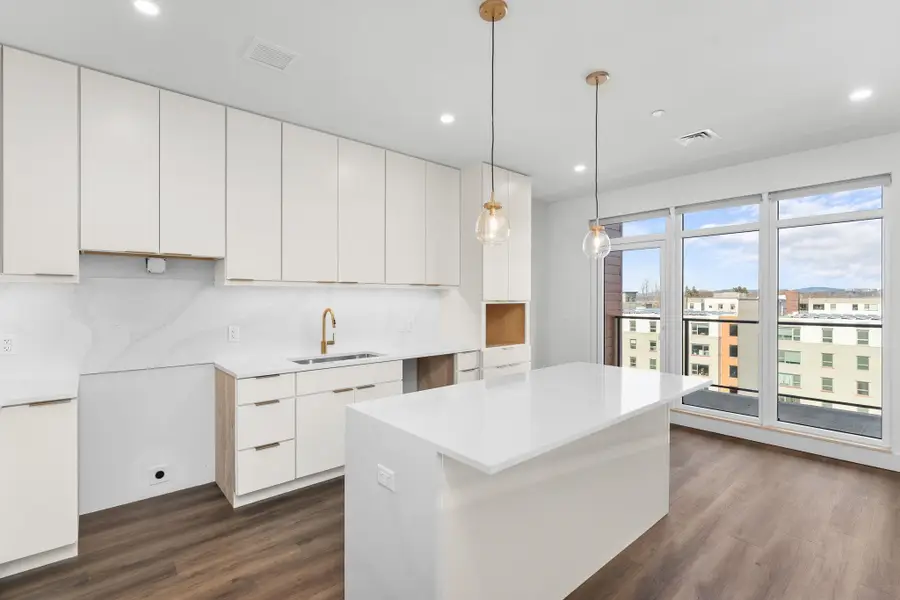 125 Cambrian Way #606, Burlington, VT 05401 - Image #3