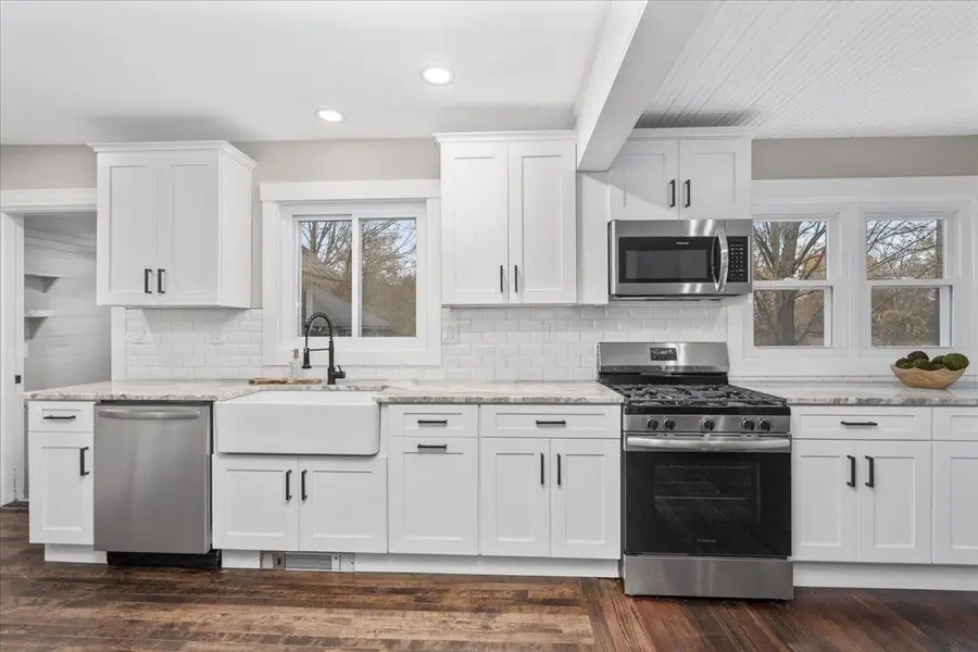 233 Pembroke Street, Pembroke, NH 03275 - Image #2