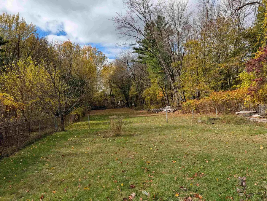 52 Mammoth Road, Manchester, NH 03109 - Image #3