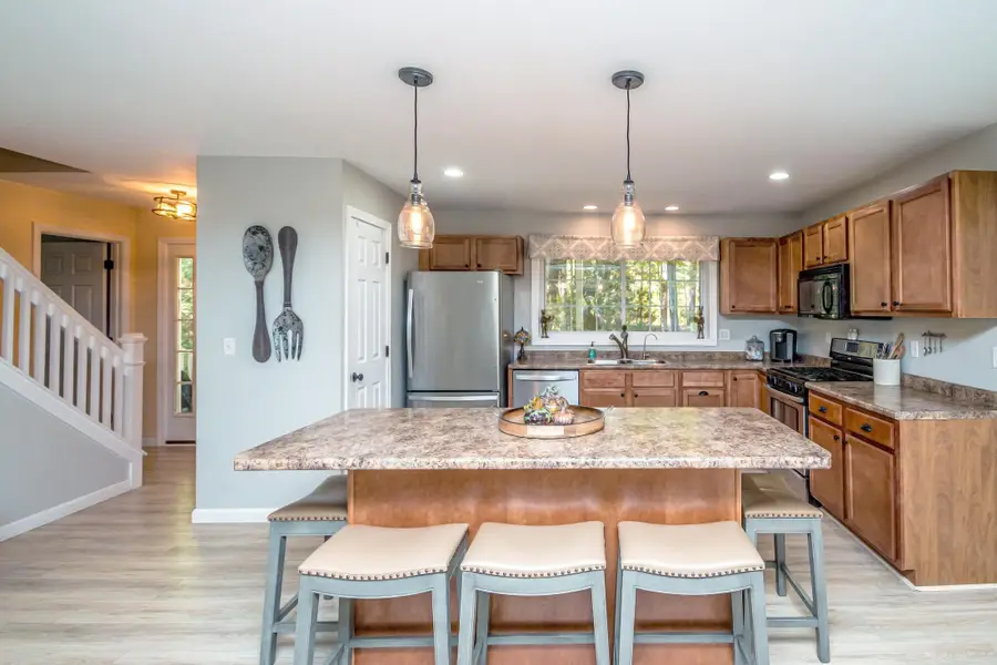 33B Sands Circle, Conway Town, NH 03813 - Image #3