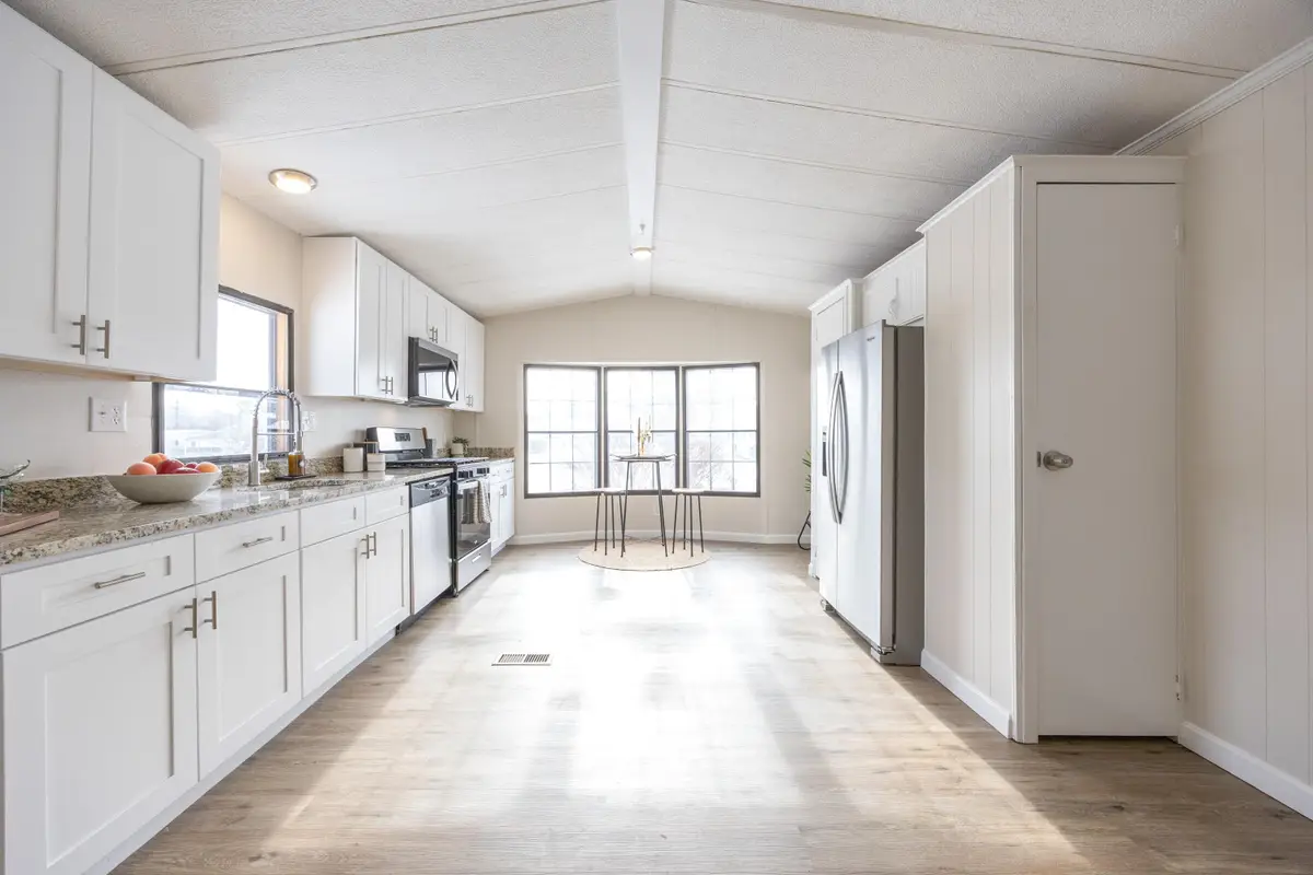 290 Calef Highway #A6, Epping, NH 03042 - Image #1