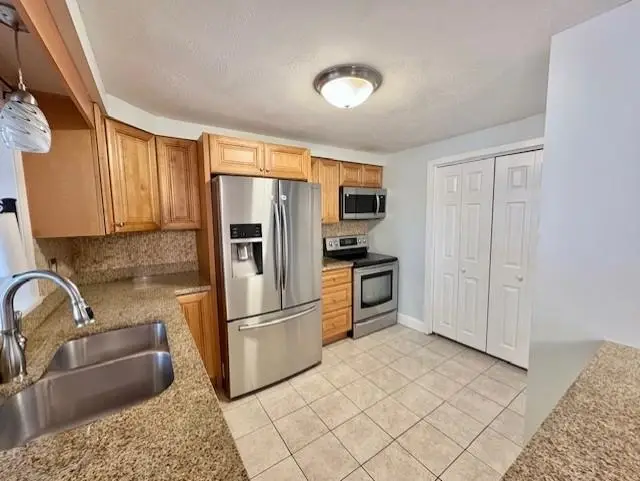 5 Tsienneto Road #151, Derry, NH 03038 - Image #2