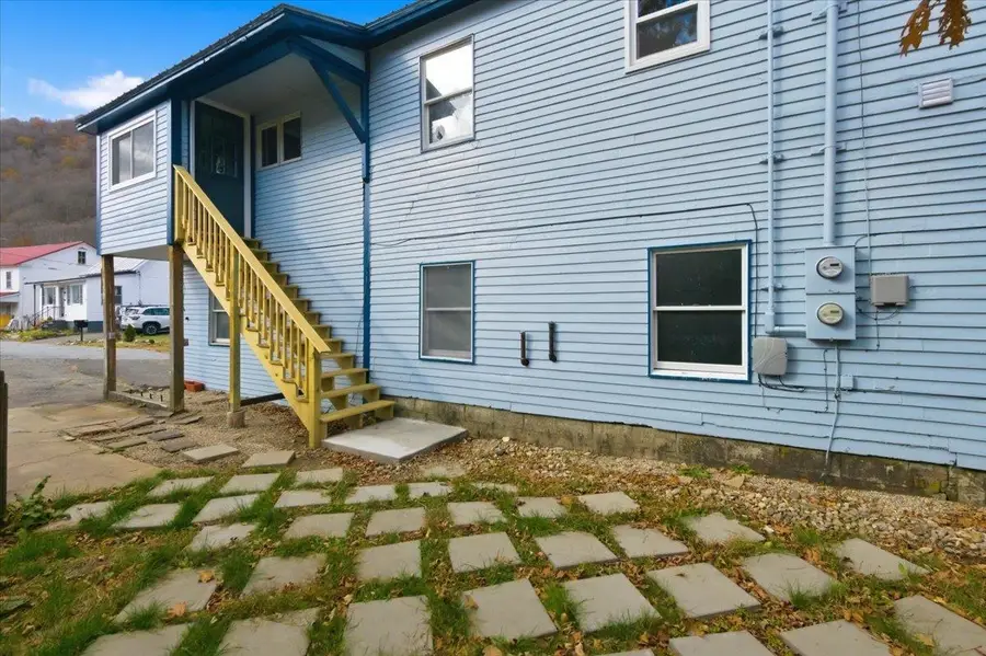 48 Canal Drive, Readsboro, VT 05350 - Image #2