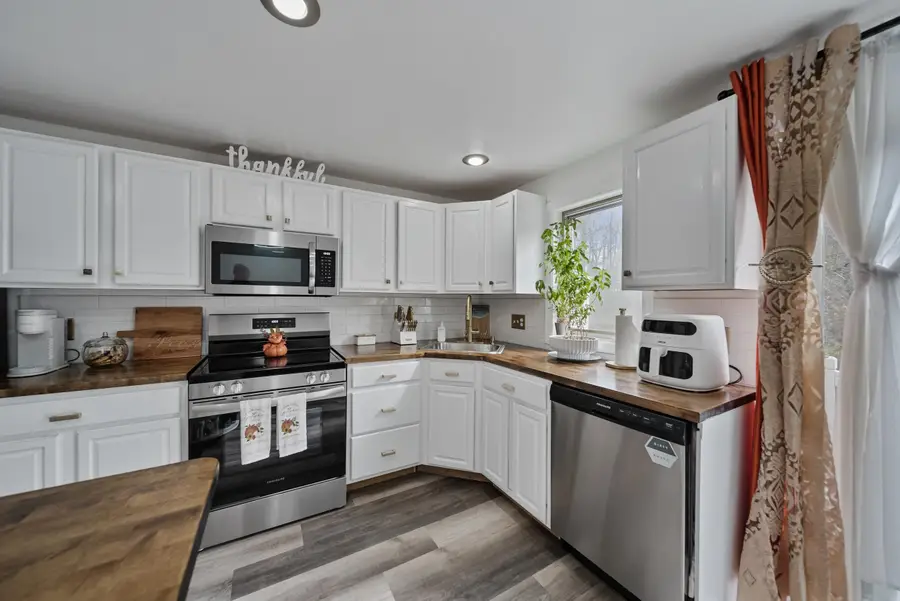 69 Birch Glen Drive #2, Bennington, NH 03442 - Image #3