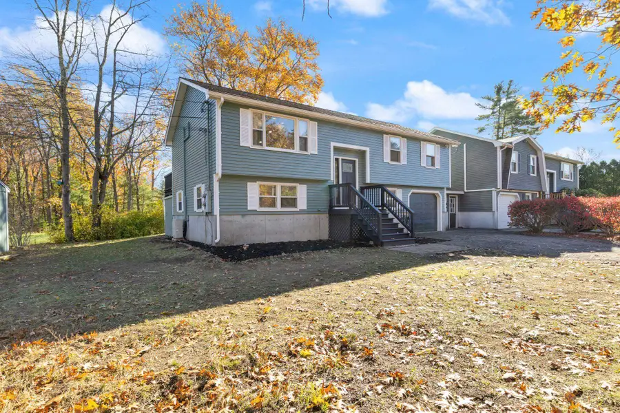 8 Kimberly Drive, Seabrook, NH 03874 - Image #2